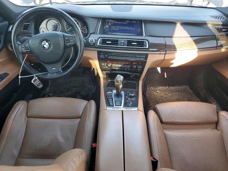 2013 Bmw 750 მანქანა იყიდება აუქციონზე, vin: WBAYB6C52DC998015, აუქციონის ნომერი: 78492435