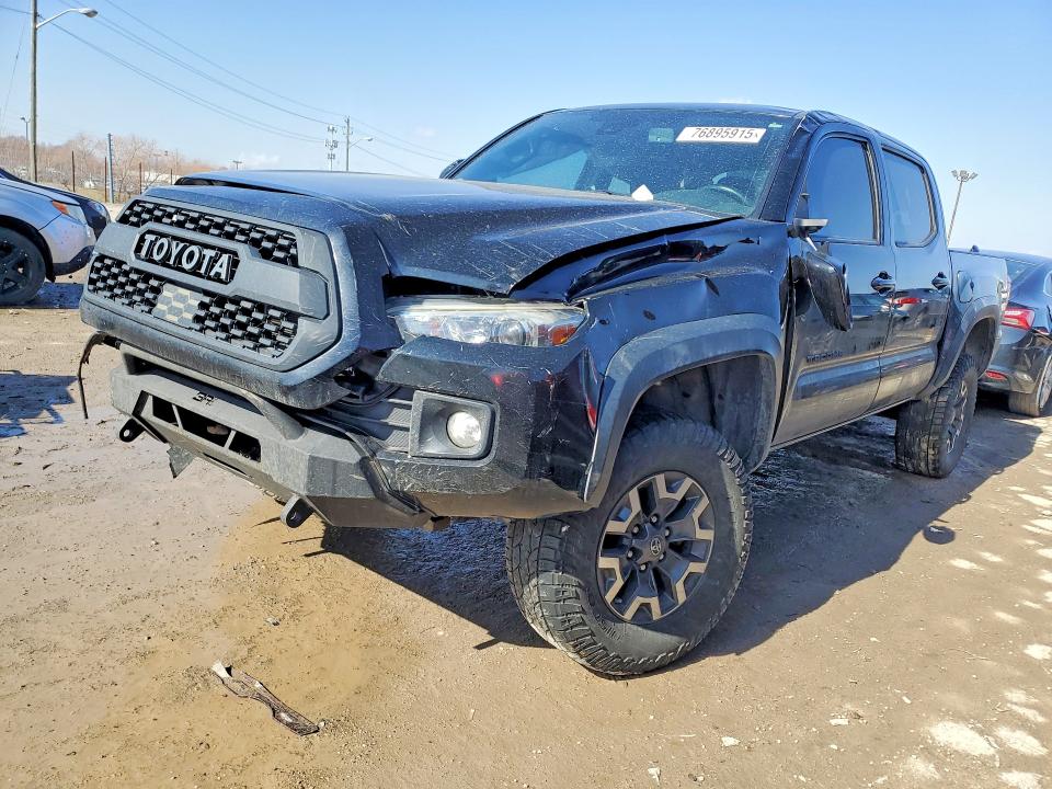 Продаж на аукціоні авто 2018 Toyota Tacoma, vin: 5TFCZ5AN0JX132839, номер лоту: 76895915