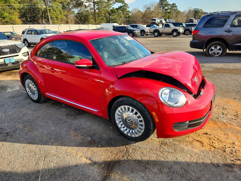 2014 Volkswagen Beetle მანქანა იყიდება აუქციონზე, vin: 3VWJ07AT9EM640229, აუქციონის ნომერი: 76830245