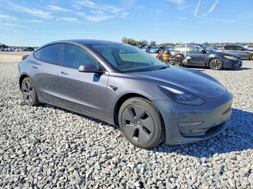 Продажа на аукционе авто 2023 Tesla Model 3, vin: 5YJ3E1EA1PF656497, номер лота: 75355475