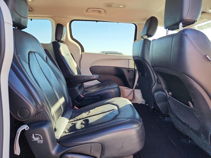 Продажа на аукционе авто 2018 Chrysler Pacifica, vin: 2C4RC1BG0JR192736, номер лота: 77831765