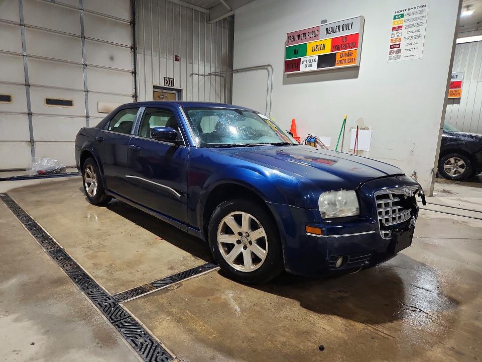 2006 Chrysler 300 მანქანა იყიდება აუქციონზე, vin: 2C3KA53G96H157949, აუქციონის ნომერი: 78835575