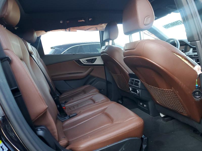 2018 Audi Q7 მანქანა იყიდება აუქციონზე, vin: WA1LHAF71JD046036, აუქციონის ნომერი: 78895705