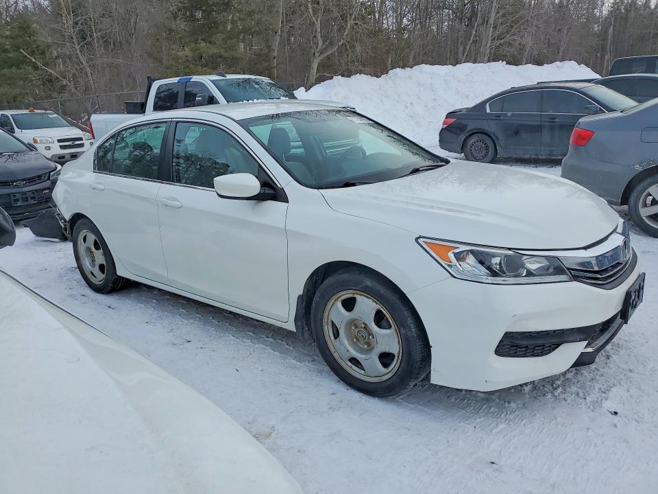 2017 Honda Accord მანქანა იყიდება აუქციონზე, vin: 1HGCR2F31HA810521, აუქციონის ნომერი: 77308835