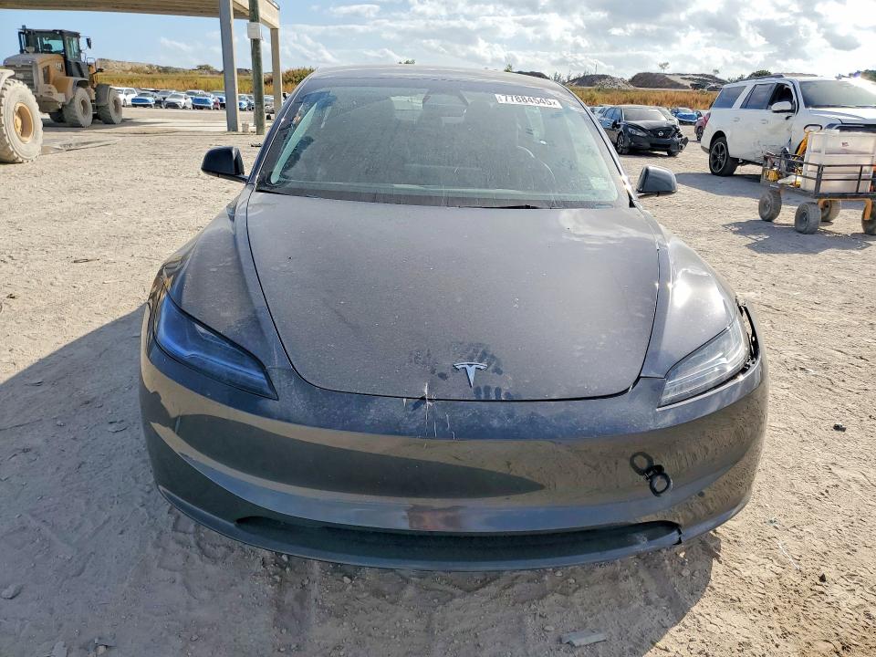 77884545 :رقم المزاد ، 5YJ3E1EA2RF724440 vin ، 2024 Tesla Model 3 مزاد بيع