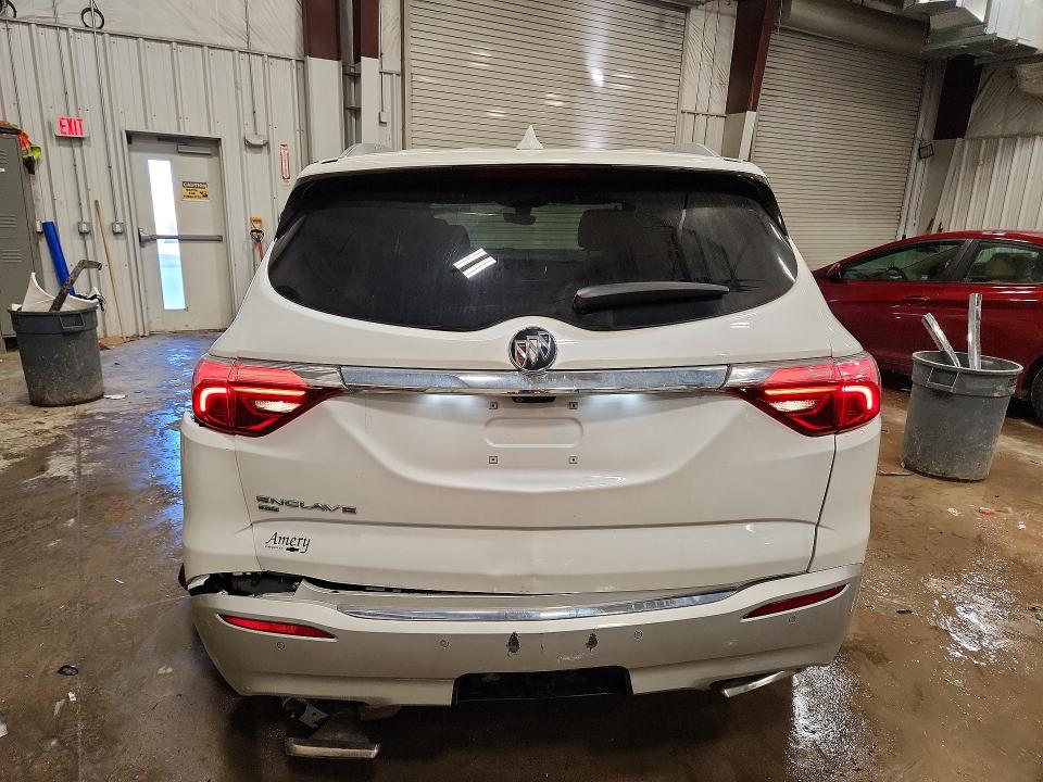 Продажа на аукционе авто 2022 Buick Enclave, vin: 5GAEVBKW8NJ172686, номер лота: 76734895