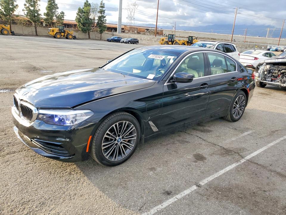 2019 Bmw 530e მანქანა იყიდება აუქციონზე, vin: WBAJA9C56KB389776, აუქციონის ნომერი: 77230345