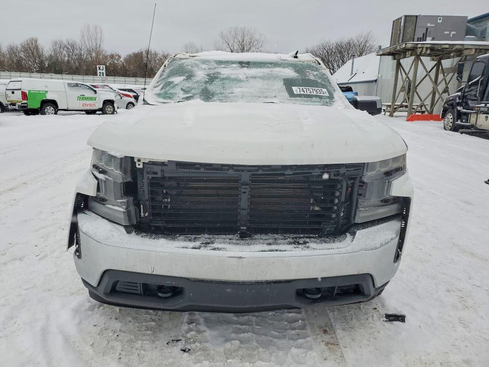 Продаж на аукціоні авто 2019 Chevrolet Silverado, vin: 3GCUYDED2KG313689, номер лоту: 74757935