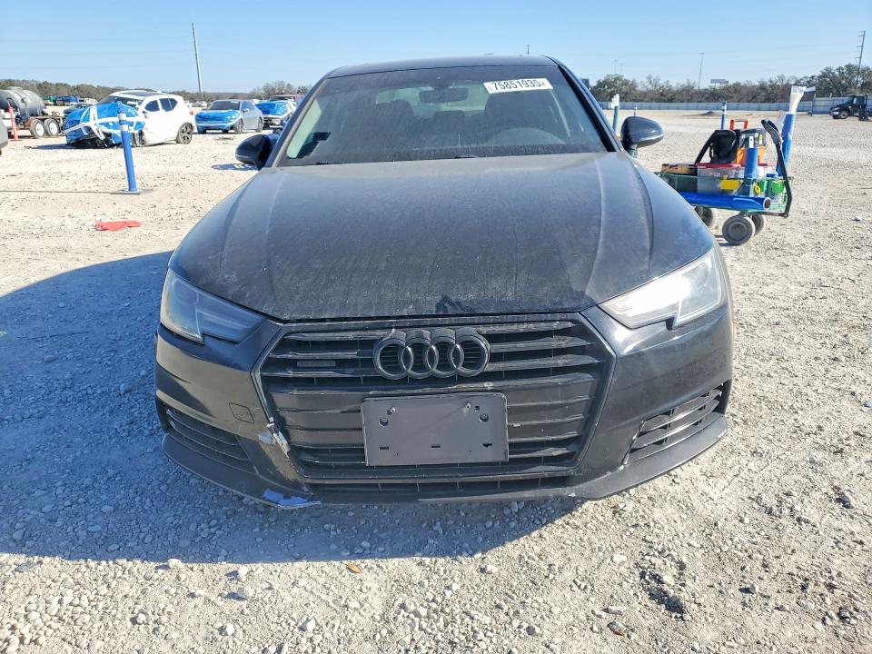 75851935 :رقم المزاد ، WAUANAF45HN023310 vin ، 2017 Audi A4 مزاد بيع