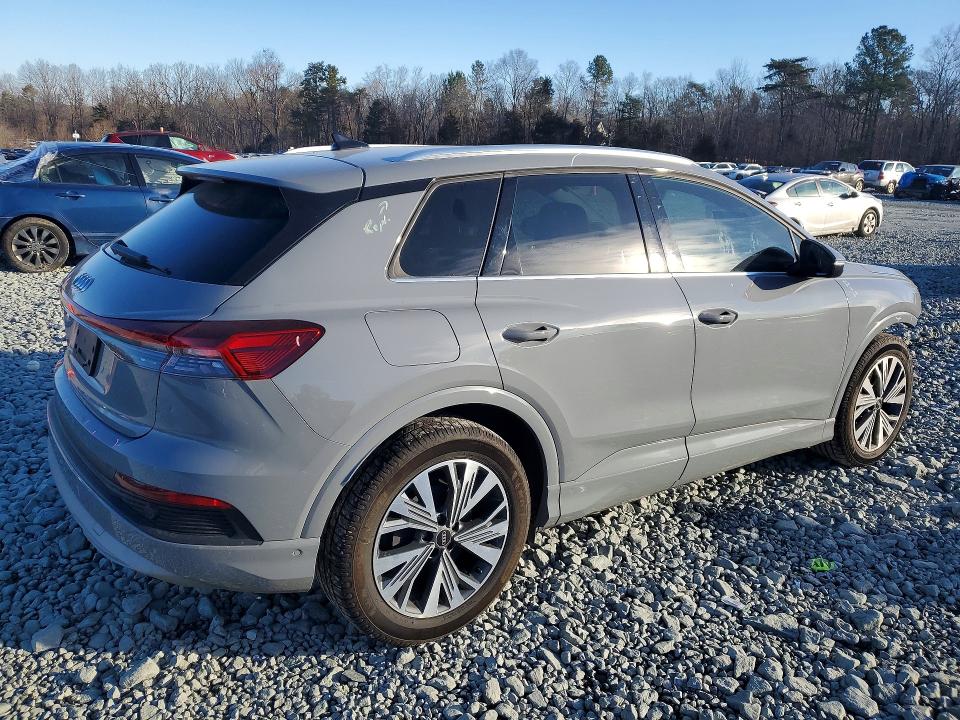 Продажа на аукционе авто 2023 Audi Q4 E-tron, vin: WA1BCBFZXPP010869, номер лота: 77097885