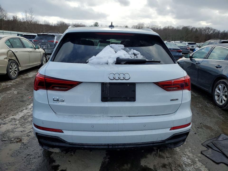 Aukcja sprzedaży 2024 Audi Q3, vin: WA1DECF38R1108129, numer aukcji: 75658035