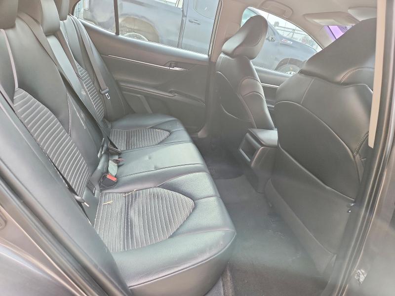 75438165 :رقم المزاد ، 4T1G11AK7LU918239 vin ، 2020 Toyota Camry مزاد بيع