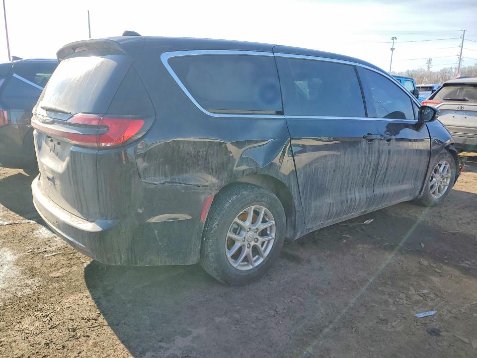 77004215 :رقم المزاد ، 2C4RC1BG4TR215499 vin ، 2026 Chrysler Pacifica مزاد بيع
