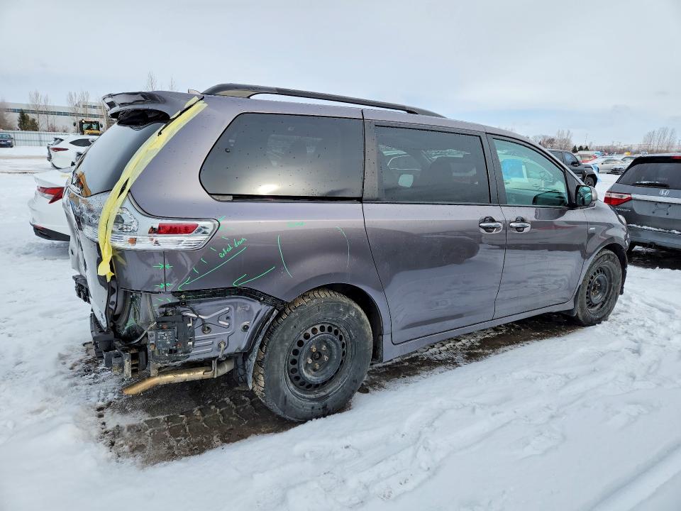Aukcja sprzedaży 2020 Toyota Sienna, vin: 5TDEZ3DC5LS235822, numer aukcji: 76833645
