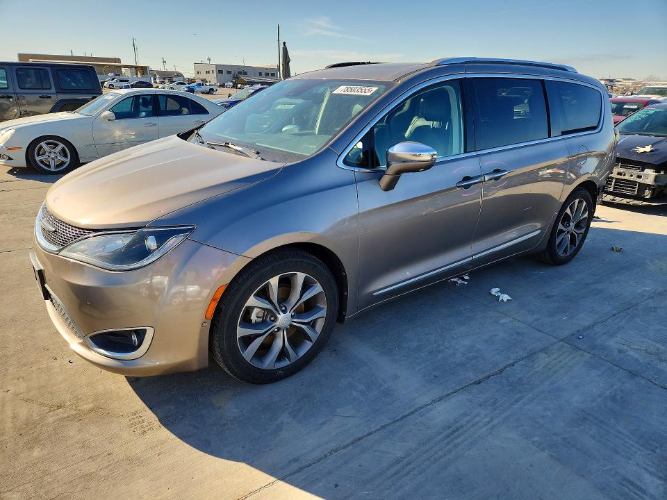 78503555 :رقم المزاد ، 2C4RC1GG5JR122562 vin ، 2018 Chrysler Pacifica مزاد بيع