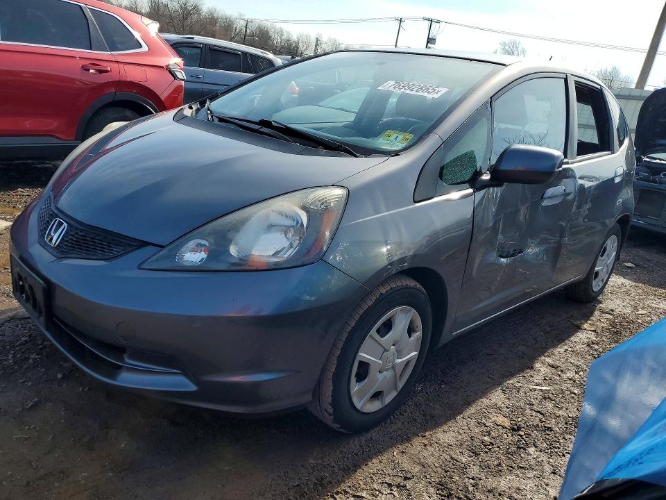 Auction sale of the 2013 Honda Fit, vin: JHMGE8H39DC063260, lot number: 76992865