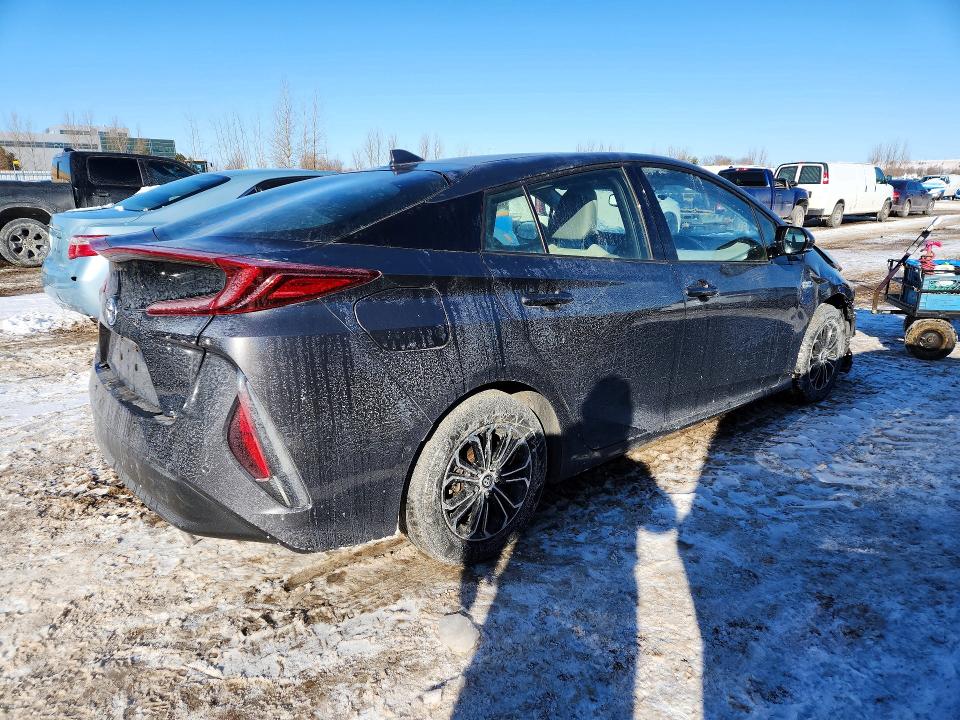 Продажа на аукционе авто 2020 Toyota Prius Prime, vin: JTDKARFP8L3121621, номер лота: 98419935