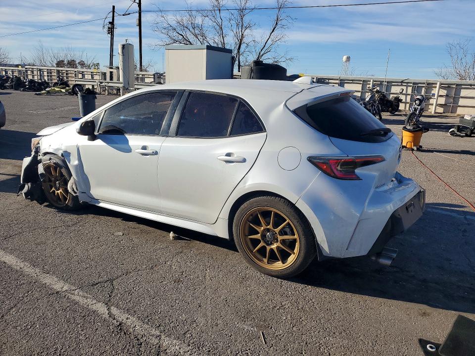 Продажа на аукционе авто 2021 Toyota Corolla Hatchback, vin: JTNB4MBE2M3106401, номер лота: 79255615