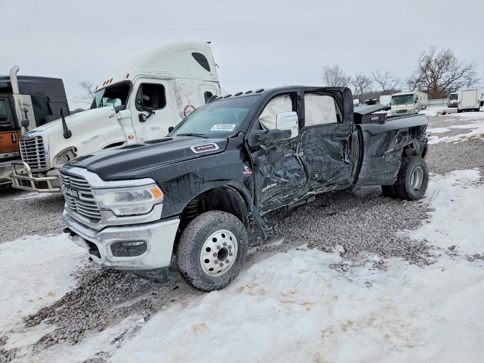 Auction sale of the 2024 Ram 3500, vin: 3C63RRJL2RG324213, lot number: 74258505