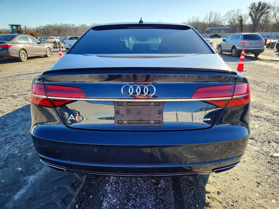 Продажа на аукционе авто 2017 Audi A8, vin: WAU44AFD2HN016654, номер лота: 77848115