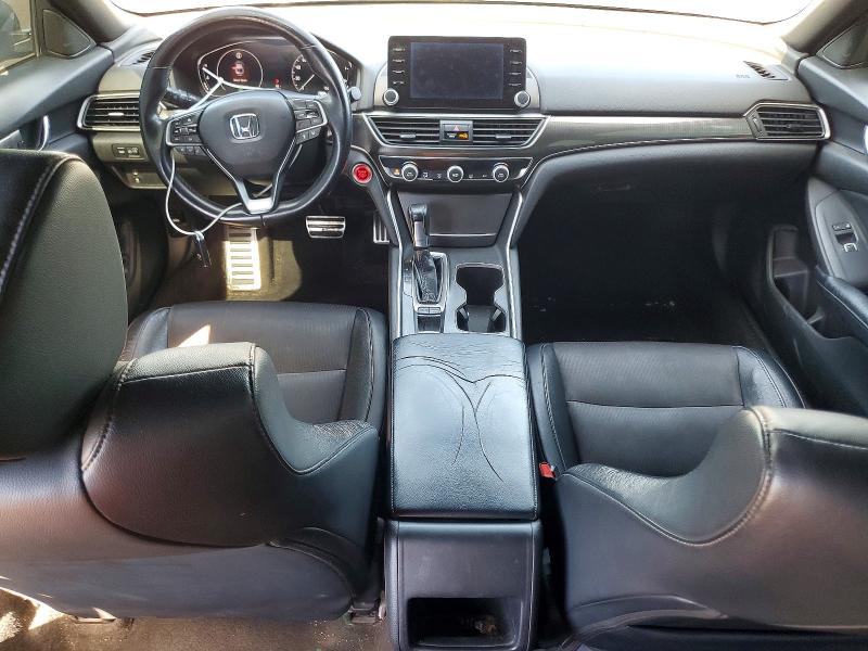 79252555 :رقم المزاد ، 1HGCV1F3XJA056448 vin ، 2018 Honda Accord مزاد بيع