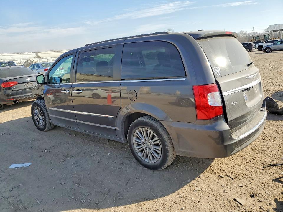 77364545 :رقم المزاد ، 2C4RC1CGXFR753868 vin ، 2015 Chrysler Town & Country مزاد بيع