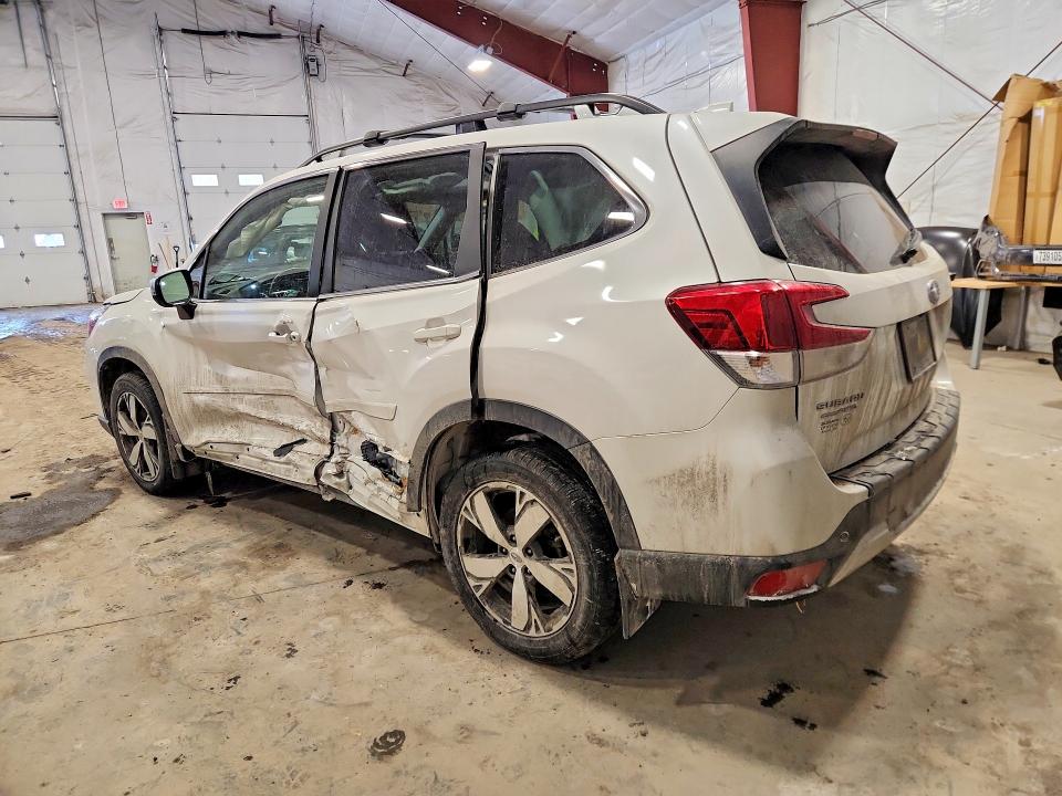 2020 Subaru Forester მანქანა იყიდება აუქციონზე, vin: JF2SKAXC2LH569576, აუქციონის ნომერი: 75870165