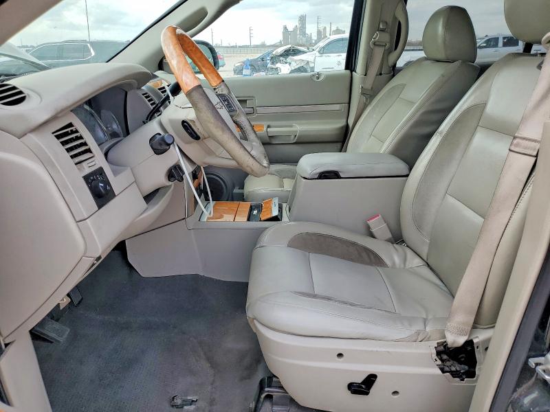 Продажа на аукционе авто 2009 Chrysler Aspen, vin: 1A8HX58T89F717792, номер лота: 77498295