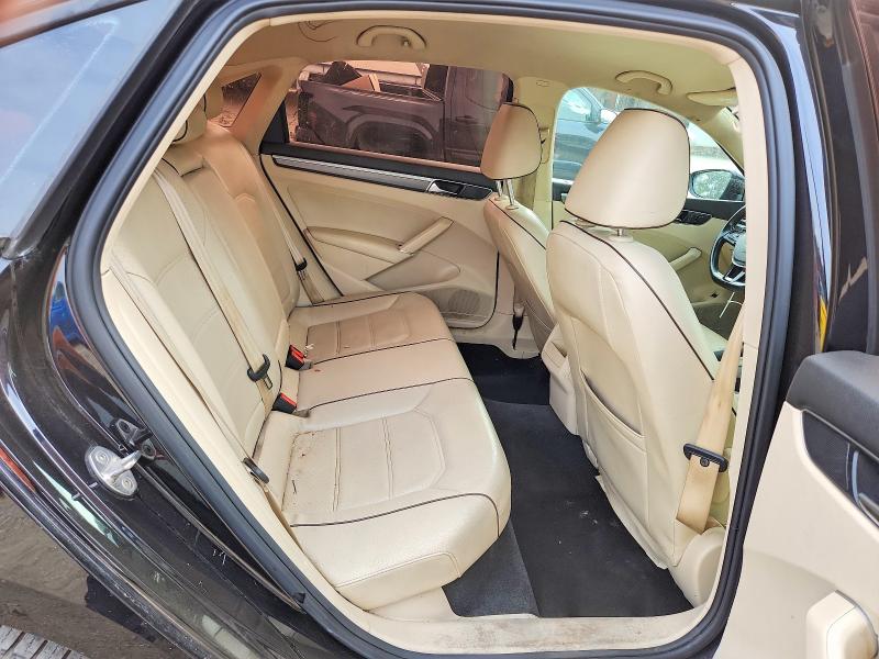 Продажа на аукционе авто 2018 Volkswagen Passat, vin: 1VWAA7A37JC022352, номер лота: 77577115