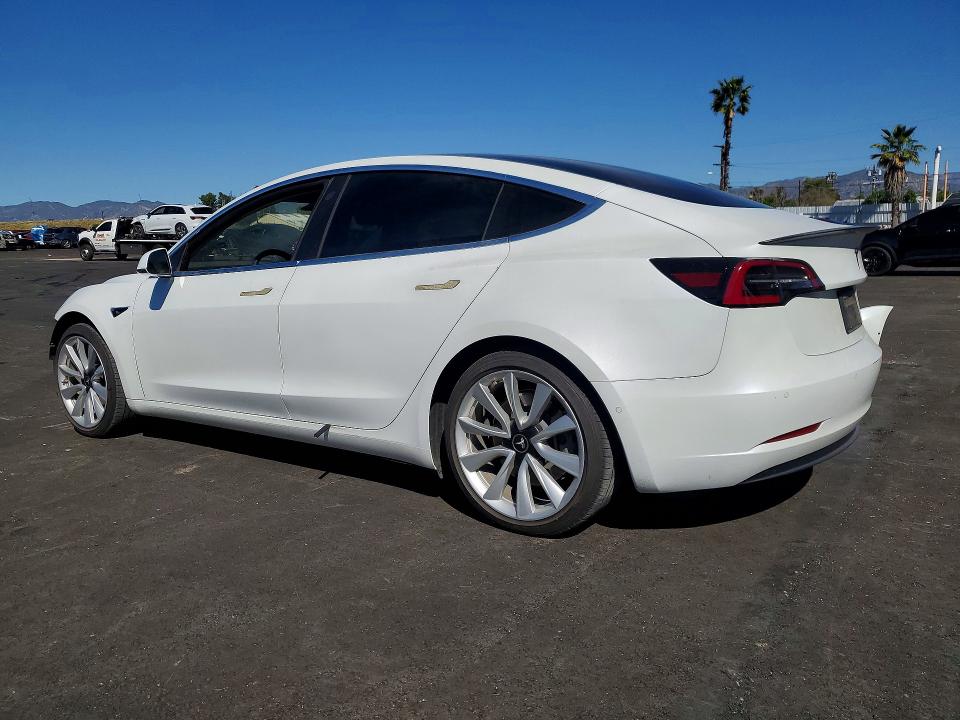 77560855 :رقم المزاد ، 5YJ3E1EA3KF507999 vin ، 2019 Tesla Model 3 مزاد بيع