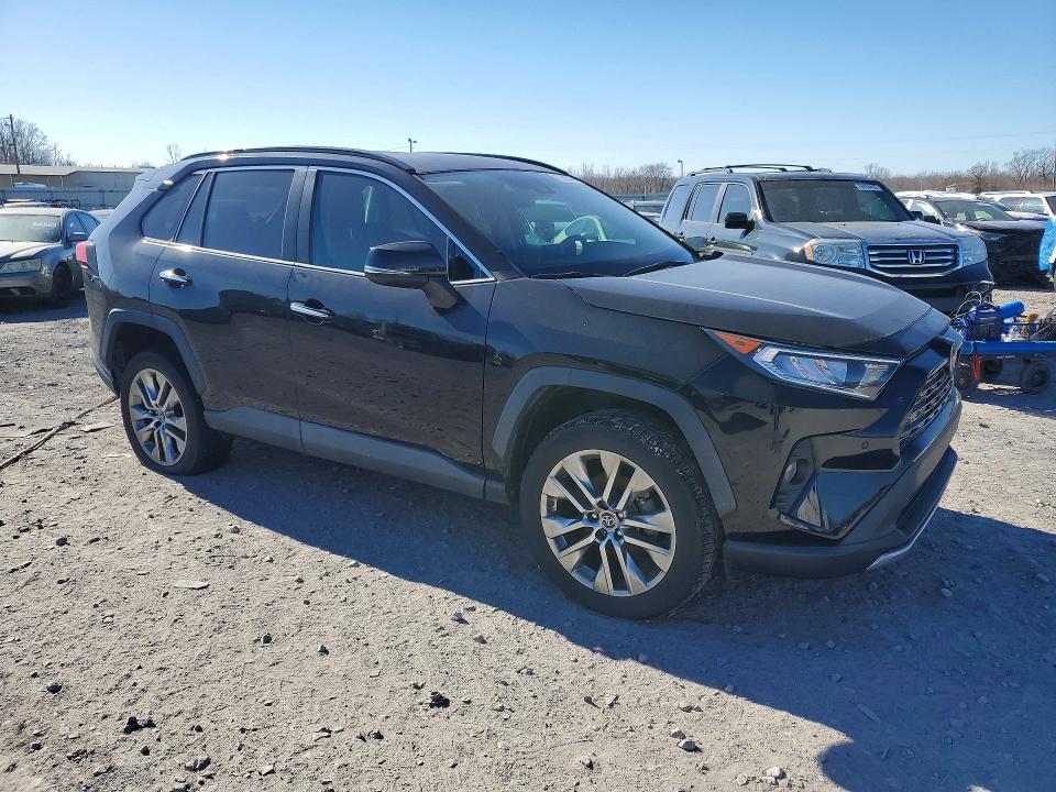 77142345 :رقم المزاد ، 2T3Y1RFV1KW042277 vin ، 2019 Toyota Rav4 مزاد بيع