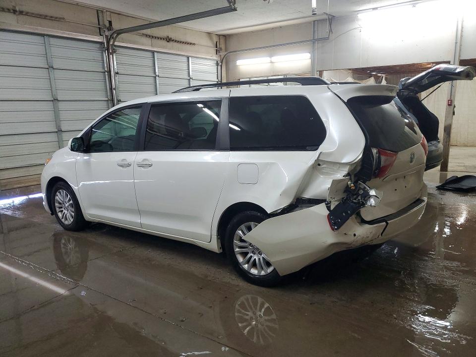 Aukcja sprzedaży 2017 Toyota Sienna, vin: 5TDYZ3DC4HS856456, numer aukcji: 77960485