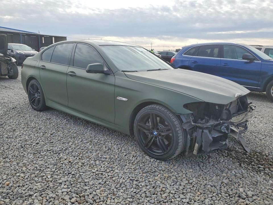 76658565 :رقم المزاد ، WBAFU9C5XBC785572 vin ، 2011 Bmw 550 مزاد بيع