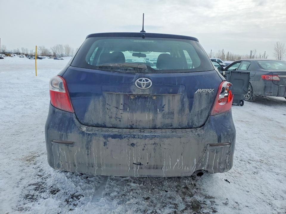 79295845 :رقم المزاد ، 2T1KU4EE8CC885096 vin ، 2012 Toyota Matrix مزاد بيع