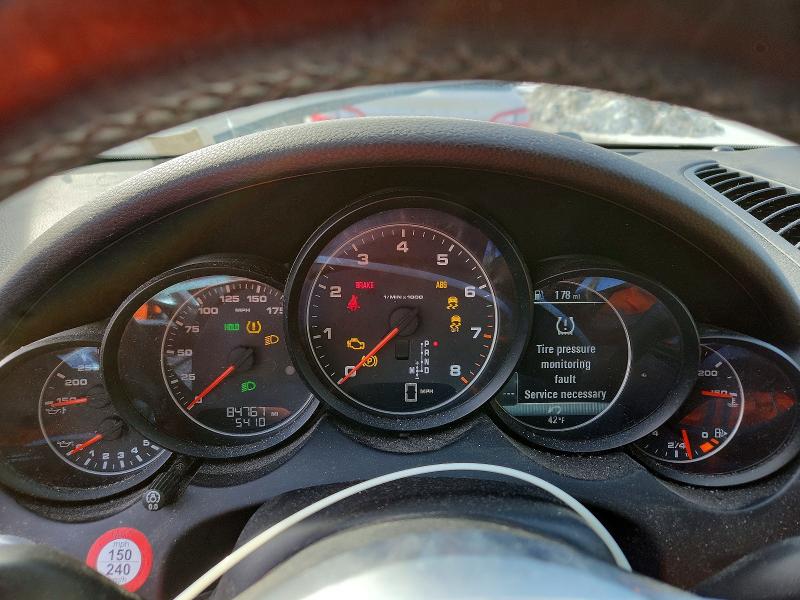 Auction sale of the 2017 Porsche Cayenne, vin: WP1AA2A26HKA92064, lot number: 74912505