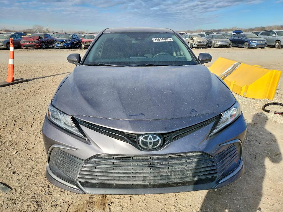 2023 Toyota Camry მანქანა იყიდება აუქციონზე, vin: 4T1C11AK3PU080957, აუქციონის ნომერი: 79014685