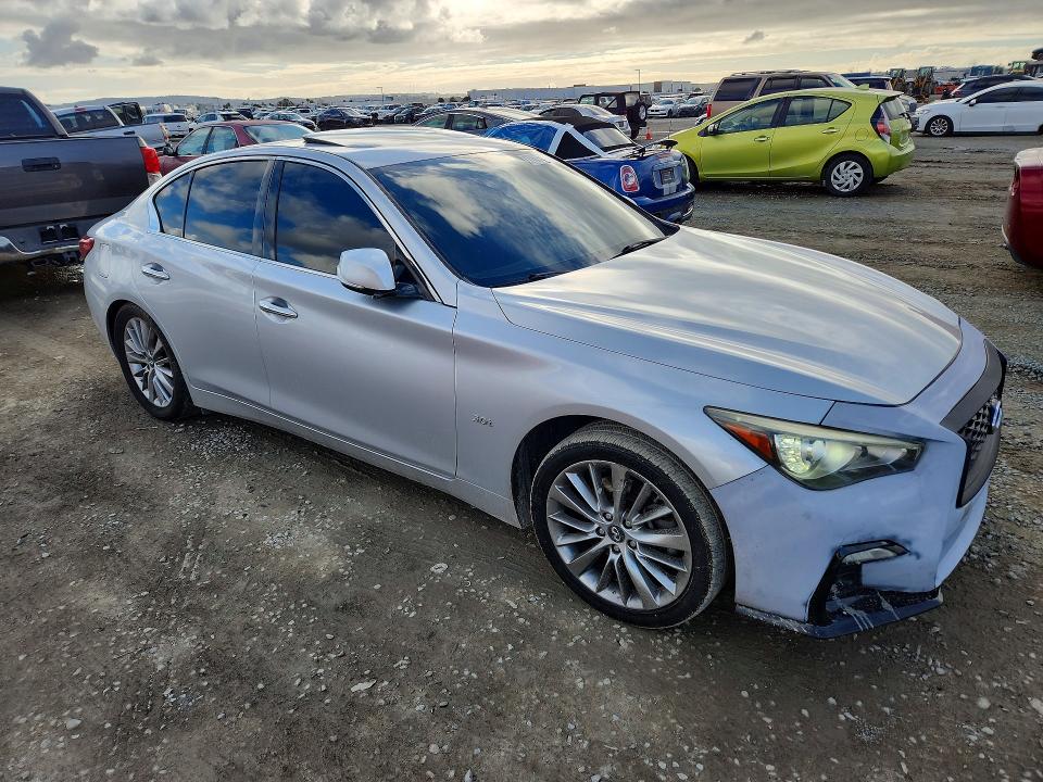Продажа на аукционе авто 2018 Infiniti Q50, vin: JN1EV7AP7JM355630, номер лота: 77696185
