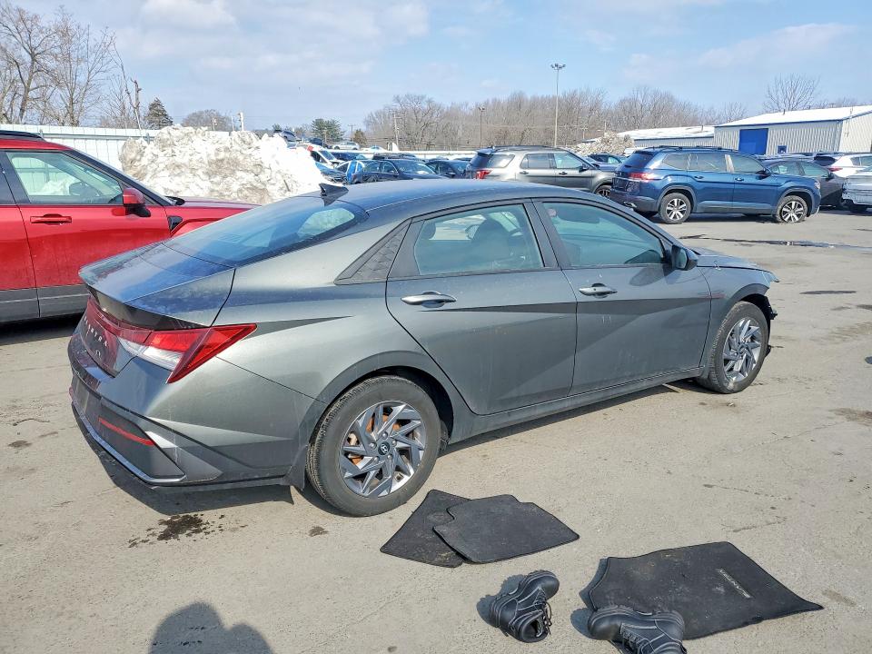 74728955 :رقم المزاد ، KMHLM4DG1RU697115 vin ، 2024 Hyundai Elantra مزاد بيع