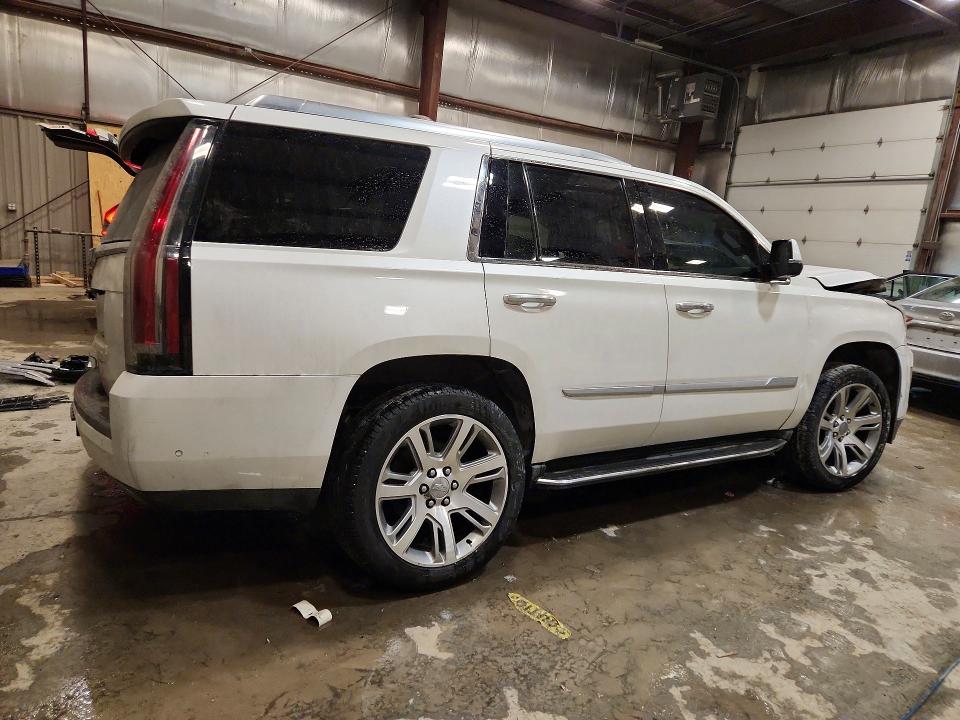 2017 Cadillac Escalade მანქანა იყიდება აუქციონზე, vin: 1GYS4BKJXHR112949, აუქციონის ნომერი: 75513255