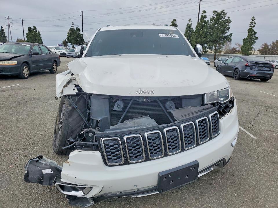 77826555 :رقم المزاد ، 1C4RJEBG7LC211985 vin ، 2020 Jeep Grand Cherokee مزاد بيع