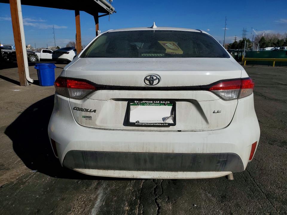 76545635 :رقم المزاد ، JTDEPMAE1N3020573 vin ، 2022 Toyota Corolla مزاد بيع