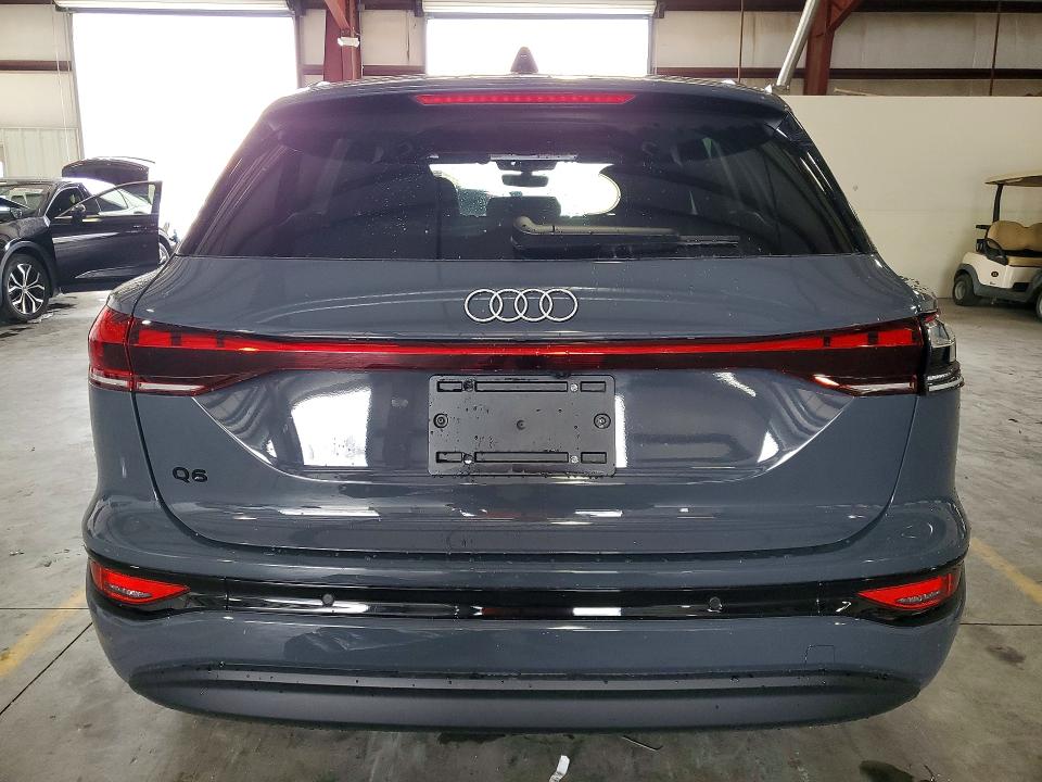 Продажа на аукционе авто 2025 Audi Q6 E-tron, vin: WA112BGF3SA025213, номер лота: 77137835