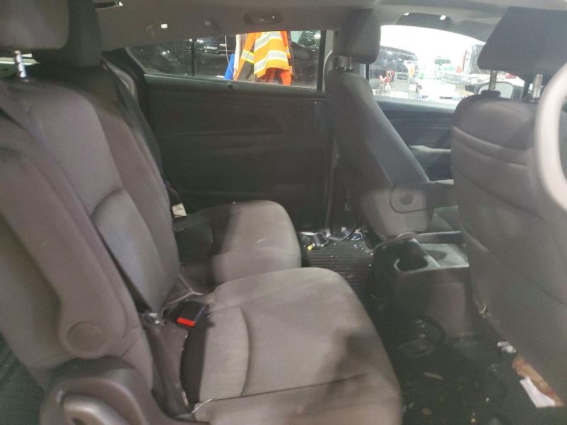 78263635 :رقم المزاد ، 5FNRL6H48JB511838 vin ، 2018 Honda Odyssey مزاد بيع