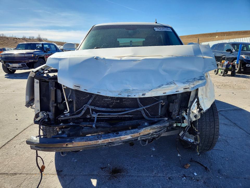 Продажа на аукционе авто 2010 Cadillac Escalade, vin: 1GYUKEEJ0AR244393, номер лота: 76259135