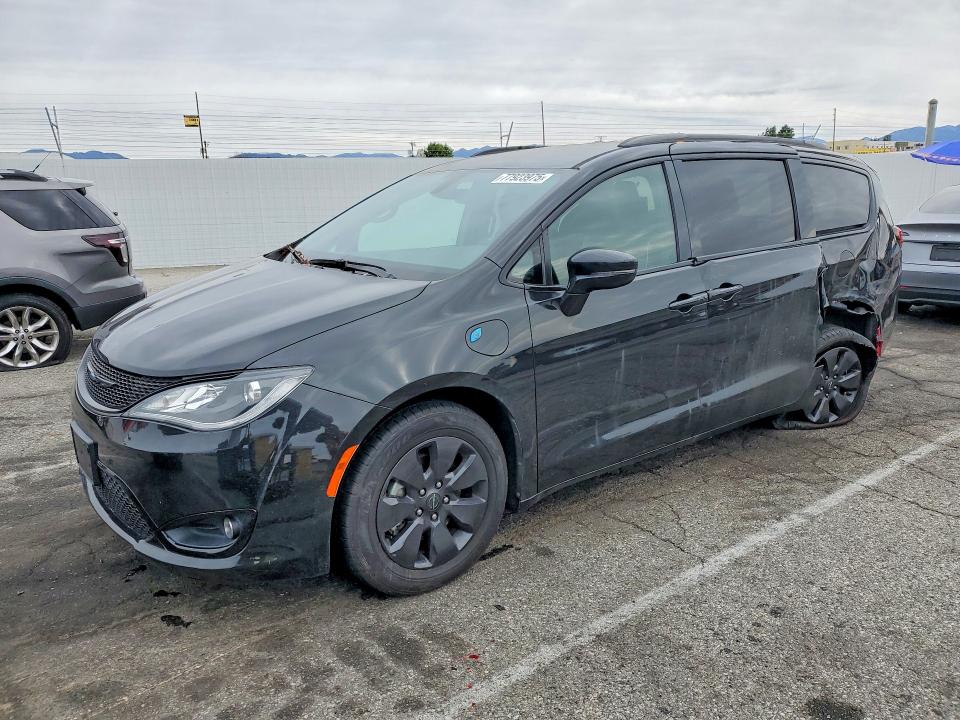 77923975 :رقم المزاد ، 2C4RC1N78LR257881 vin ، 2020 Chrysler Pacifica مزاد بيع
