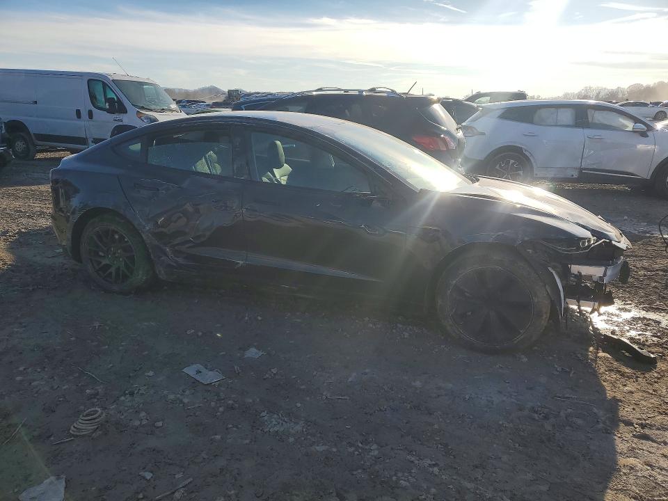 2025 Tesla Model 3 მანქანა იყიდება აუქციონზე, vin: 5YJ3E1EA8SF065124, აუქციონის ნომერი: 75815915