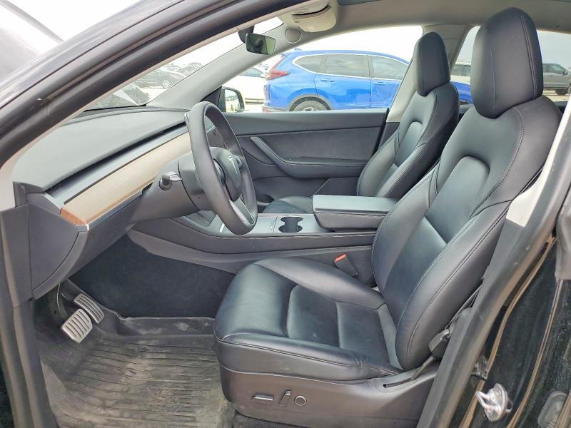 76832775 :رقم المزاد ، 7SAYGDEF2NF337770 vin ، 2022 Tesla Model Y مزاد بيع
