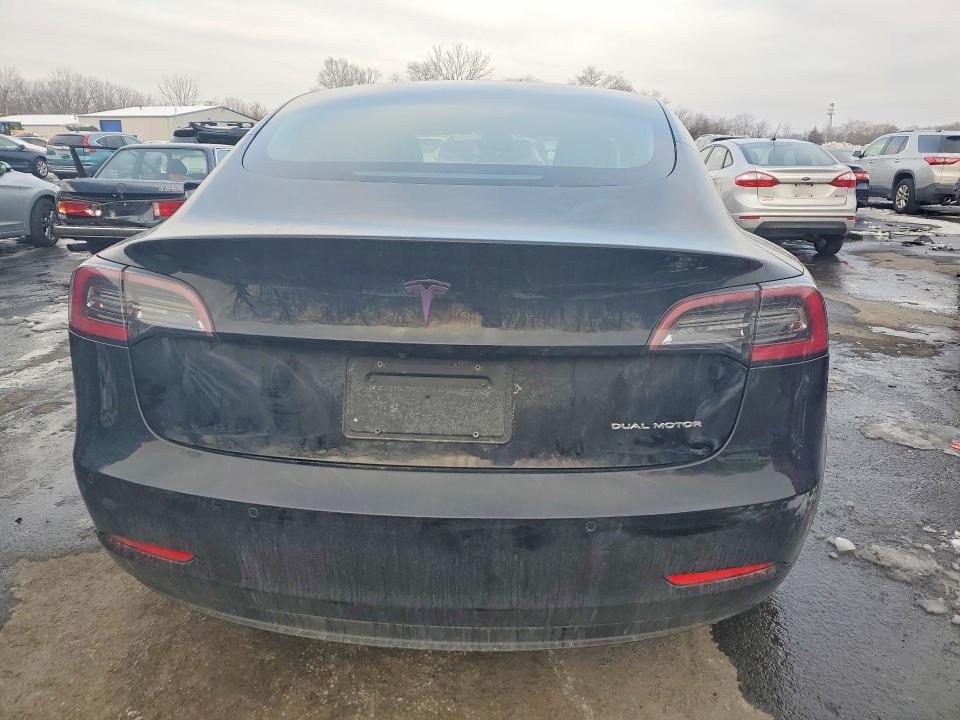 75244665 :رقم المزاد ، 5YJ3E1EB9KF414736 vin ، 2019 Tesla Model 3 مزاد بيع