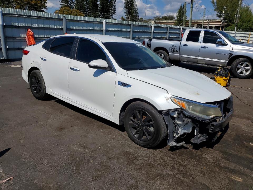 Продажа на аукционе авто 2016 Kia Optima, vin: 5XXGT4L10GG104997, номер лота: 78428825