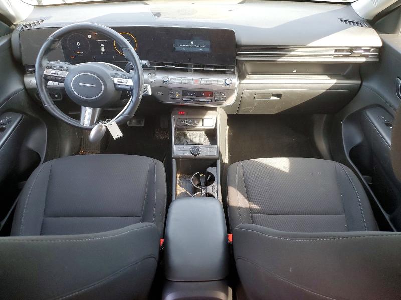 2024 Hyundai Kona მანქანა იყიდება აუქციონზე, vin: KM8HCCABXRU098967, აუქციონის ნომერი: 77858845